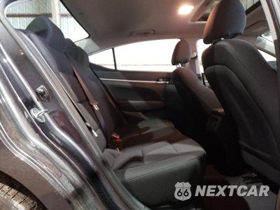Zdjęcie 10 z 12 samochodu: 2020 HYUNDAI ELANTRA SEL VIN:5NPD84LF3LH604747 - miniatura