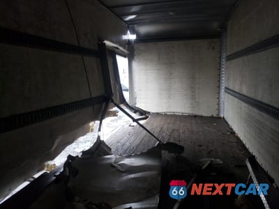 Zdjęcie 10 z 14 samochodu: 2014 ISUZU NPR HD VIN:54DC4W1B2ES803484 - miniatura