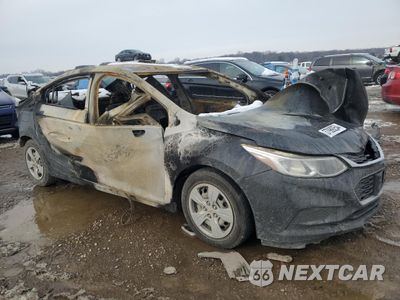 Czwarte zdjęcie samochodu z boku: 2018 CHEVROLET CRUZE LS VIN:1G1BB5SM8J7180636 - miniatura