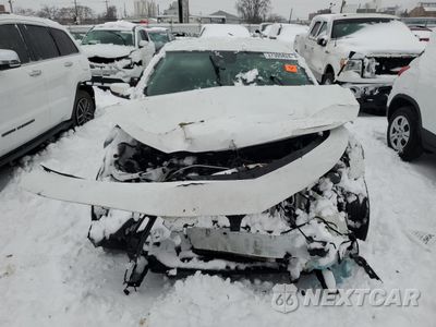 Piąte zdjęcie samochodu w środku: 2017 CHEVROLET MALIBU HYBRID VIN:1G1ZJ5SU0HF164075 - miniatura