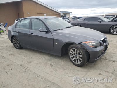 Czwarte zdjęcie samochodu z boku: 2007 BMW 328 I SULEV VIN:WBAVC53577FZ70949 - miniatura