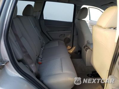 Zdjęcie 12 z 15 samochodu: 2007 JEEP GRAND CHEROKEE LAREDO VIN:1J8GR48K67C548944 - miniatura