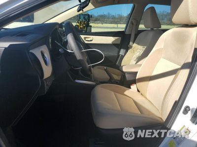 Zdjęcie 7 z 14 samochodu: 2017 TOYOTA COROLLA L VIN:5YFBURHE3HP621770 - miniatura