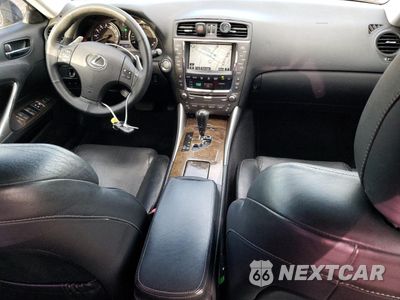 Zdjęcie 8 z 13 samochodu: 2009 LEXUS IS 250 VIN:JTHBK262392088811 - miniatura