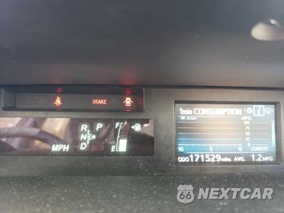Zdjęcie 9 z 12 samochodu: 2015 TOYOTA PRIUS V VIN:JTDZN3EU7FJ038849 - miniatura