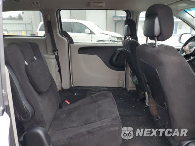 Zdjęcie 12 z 16 samochodu: 2012 DODGE GRAND CARAVAN SXT VIN:2C4RDGCG8CR310422 - miniatura