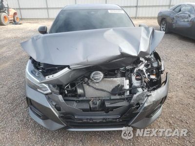 Piąte zdjęcie samochodu w środku: 2022 NISSAN SENTRA SR VIN:3N1AB8DV0NY319854 - miniatura