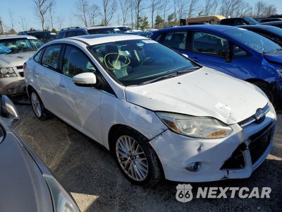 Czwarte zdjęcie samochodu z boku: 2012 FORD FOCUS SEL VIN:1FAHP3H25CL303161 - miniatura
