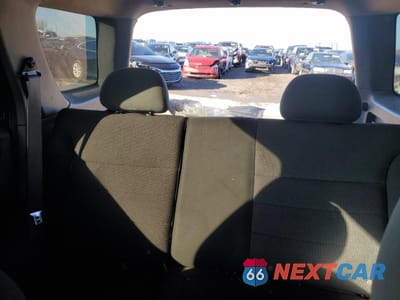 Zdjęcie 10 z 15 samochodu: 2002 FORD ESCAPE XLT VIN:1FMYU03152KB14963 - miniatura