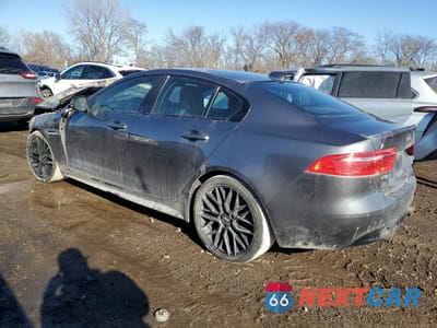Drugie zdjęcie samochodu z przodu: 2018 JAGUAR XE S VIN:SAJAM4FV4JCP17733 - miniatura