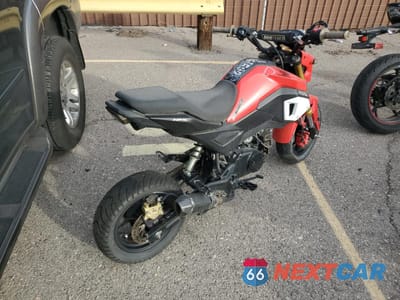 Czwarte zdjęcie samochodu z boku: 2020 HONDA GROM 125 VIN:MLHJC7515L5201967 - miniatura