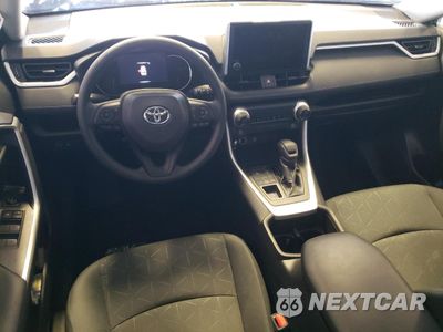 Zdjęcie 8 z 13 samochodu: 2023 TOYOTA RAV4 XLE VIN:2T3P1RFV3PW386826 - miniatura