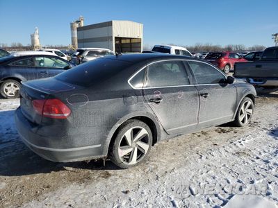 Trzecie zdjęcie samochodu z tyłu: 2013 VOLKSWAGEN PASSAT SEL VIN:1VWCH7A30DC054553 - miniatura