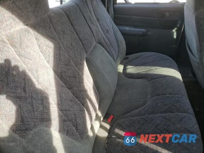 Zdjęcie 10 z 12 samochodu: 2002 CHEVROLET S TRUCK S10 VIN:1GCDT13W52K168237 - miniatura
