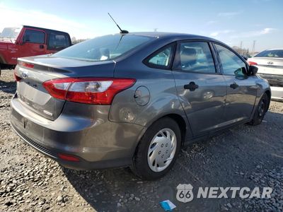 Trzecie zdjęcie samochodu z tyłu: 2014 FORD FOCUS S VIN:1FADP3E29EL151746 - miniatura