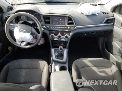 Zdjęcie 8 z 12 samochodu: 2019 HYUNDAI ELANTRA SEL VIN:5NPD84LF4KH495701 - miniatura