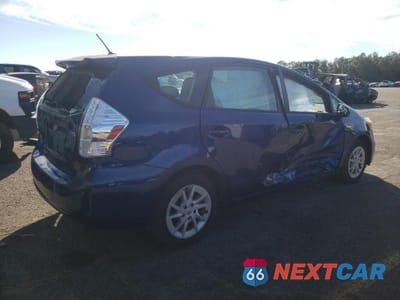Trzecie zdjęcie samochodu z tyłu: 2012 TOYOTA PRIUS V VIN:JTDZN3EU0C3094017 - miniatura