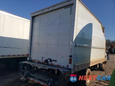 Czwarte zdjęcie samochodu z boku: 2020 ISUZU NPR HD VIN:54DC4W1B2LS800534 - miniatura