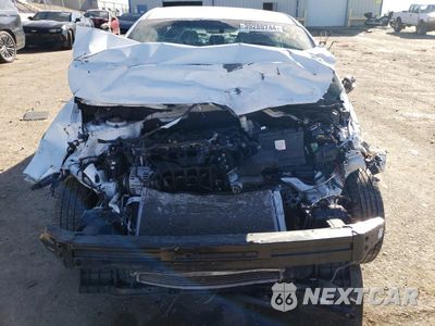 Piąte zdjęcie samochodu w środku: 2017 KIA FORTE LX VIN:3KPFK4A74HE049390 - miniatura