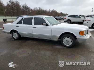 Czwarte zdjęcie samochodu z boku: 1990 MERCEDES-BENZ 420 SEL VIN:WDBCA35E5LA505089 - miniatura