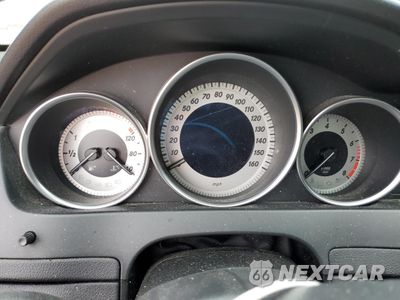 Zdjęcie 9 z 14 samochodu: 2013 MERCEDES-BENZ C 250 VIN:WDDGJ4HB4DF998459 - miniatura