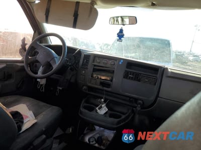 Zdjęcie 8 z 12 samochodu: 2007 CHEVROLET EXPRESS G1500 VIN:1GCFG15X771193110 - miniatura