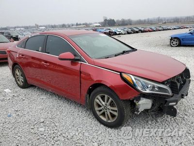 Czwarte zdjęcie samochodu z boku: 2017 HYUNDAI SONATA SE VIN:5NPE24AF7HH517577 - miniatura