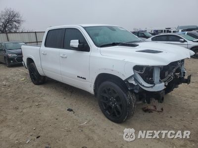 Czwarte zdjęcie samochodu z boku: 2020 RAM 1500 LARAMIE VIN:1C6RREJT3LN321242 - miniatura