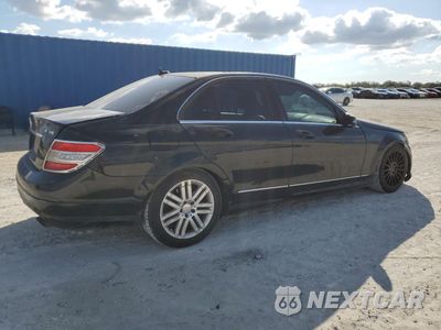 Trzecie zdjęcie samochodu z tyłu: 2010 MERCEDES-BENZ C 300 4MATIC VIN:WDDGF8BB2AR131072 - miniatura