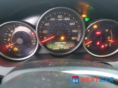 Zdjęcie 9 z 12 samochodu: 2005 ACURA RL VIN:JH4KB16575C016714 - miniatura