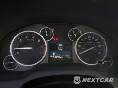 Zdjęcie 9 z 13 samochodu: 2017 TOYOTA TUNDRA CREWMAX SR5 VIN:5TFDW5F11HX620291 - miniatura