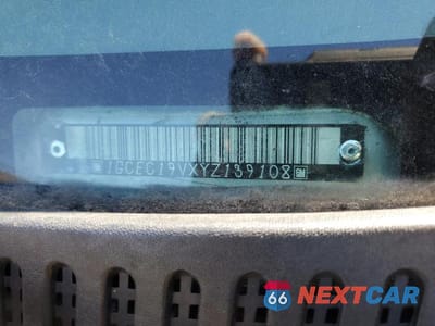 Zdjęcie 13 z 13 samochodu: 2006 CHEVROLET SILVERADO K1500 VIN:2GCEK13T961208077 - miniatura