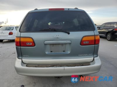 Zdjęcie 6 z 13 samochodu: 2000 TOYOTA SIENNA LE VIN:4T3ZF13C2YU277578 - miniatura
