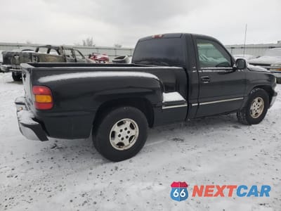 Trzecie zdjęcie samochodu z tyłu: 1999 CHEVROLET SILVERADO C1500 VIN:1GCEC14T0XZ174633 - miniatura