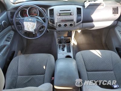 Zdjęcie 8 z 14 samochodu: 2006 TOYOTA TACOMA DOUBLE CAB VIN:5TELU42N96Z209540 - miniatura