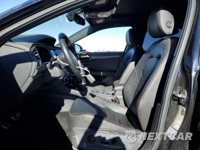 Zdjęcie 7 z 13 samochodu: 2019 VOLKSWAGEN JETTA GLI VIN:3VW5T7BU7KM263248 - miniatura