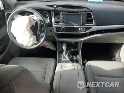Zdjęcie 8 z 15 samochodu: 2016 TOYOTA HIGHLANDER XLE VIN:5TDJKRFH5GS342468 - miniatura