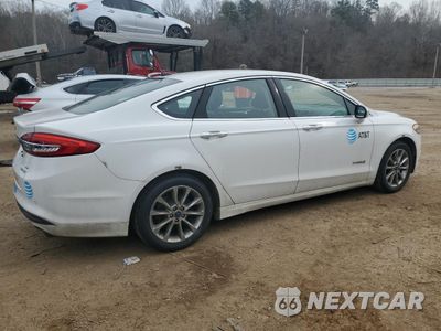 Trzecie zdjęcie samochodu z tyłu: 2017 FORD FUSION SE HYBRID VIN:3FA6P0LU3HR409681 - miniatura