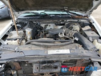 Zdjęcie 12 z 15 samochodu: 2002 GMC SONOMA VIN:1GTDT13W22K197422 - miniatura