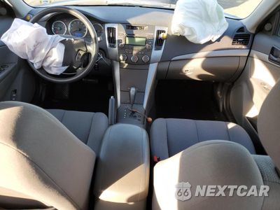 Zdjęcie 8 z 14 samochodu: 2009 HYUNDAI SONATA GLS VIN:5NPET46C29H541234 - miniatura
