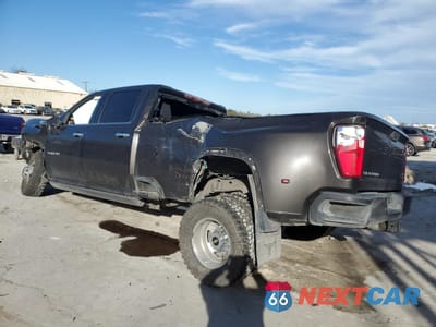 Trzecie zdjęcie samochodu z tyłu: 2021 CHEVROLET SILVERADO K3500 HIGH COUNTRY VIN:1GC4YVEYXMF245798 - miniatura