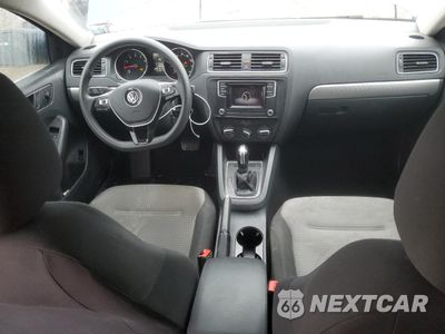 Zdjęcie 8 z 15 samochodu: 2017 VOLKSWAGEN JETTA S VIN:3VW2B7AJ4HM202283 - miniatura