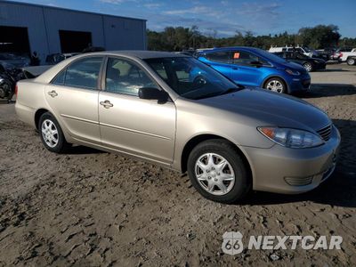 Czwarte zdjęcie samochodu z boku: 2006 TOYOTA CAMRY LE VIN:JTDBE32K163057146 - miniatura