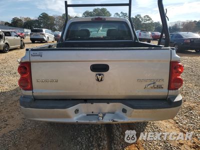 Zdjęcie 6 z 14 samochodu: 2011 DODGE DAKOTA SLT VIN:1D7RE3GK4BS577435 - miniatura