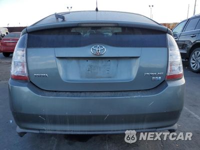 Zdjęcie 6 z 12 samochodu: 2005 TOYOTA PRIUS VIN:JTDKB20U153077564 - miniatura
