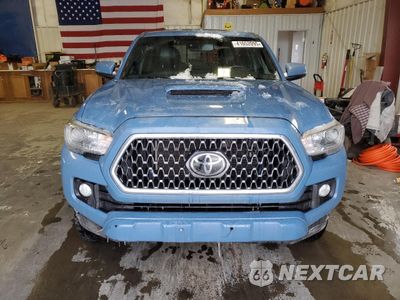 Piąte zdjęcie samochodu w środku: 2019 TOYOTA TACOMA DOUBLE CAB VIN:3TMCZ5AN6KM189859 - miniatura