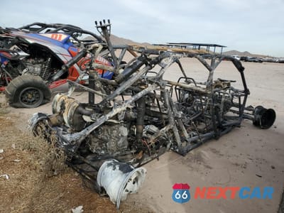 Czwarte zdjęcie samochodu z boku: 2018 CAN-AM MAVERICK X3 MAX X RS TURBO R VIN:3JBVNAW40JK004280 - miniatura