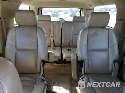 Zdjęcie 10 z 13 samochodu: 2011 CHEVROLET SUBURBAN C1500 LTZ VIN:1GNSCKE03BR180598 - miniatura