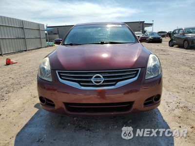 Piąte zdjęcie samochodu w środku: 2010 NISSAN ALTIMA BASE VIN:1N4AL2AP2AC183975 - miniatura