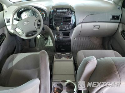 Zdjęcie 8 z 14 samochodu: 2005 TOYOTA SIENNA CE VIN:5TDZA23CX5S358698 - miniatura